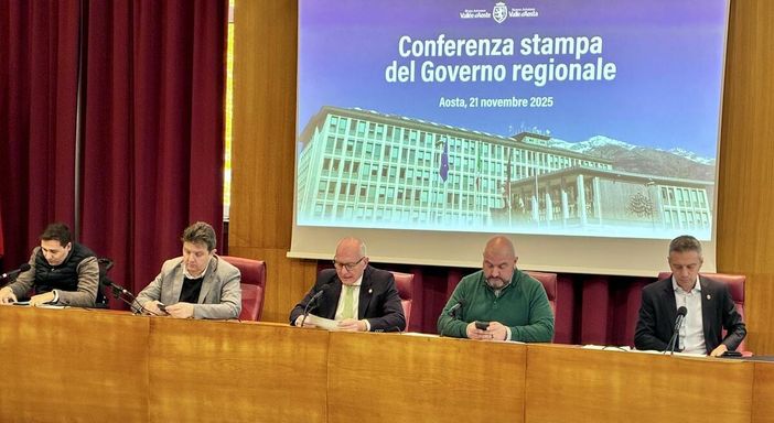 La Giunta muove le pedine: nomine, cantieri e cultura nei nuovi provvedimenti regionali La Giunta muove le pedine: nomine, cantieri e cultura nei nuovi provvedimenti regionali