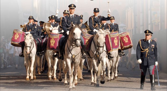 A Verrès concerto della Fanfara a Cavallo della Polizia di Stato A Verrès concerto della Fanfara a Cavallo della Polizia di Stato