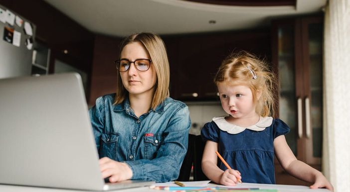 Congedo parentale Covid, proroga fino al 31 marzo: ecco tutte le novità Congedo parentale Covid, proroga fino al 31 marzo: ecco tutte le novità