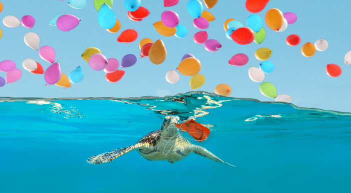 Palloncini nemici dell’ambiente e della sicurezza, soprattutto quella dei bambini