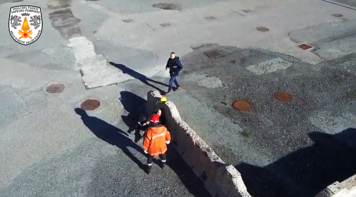 Simulata fuga di gas a Issogne esercitazione protezione civile Simulata fuga di gas a Issogne esercitazione protezione civile