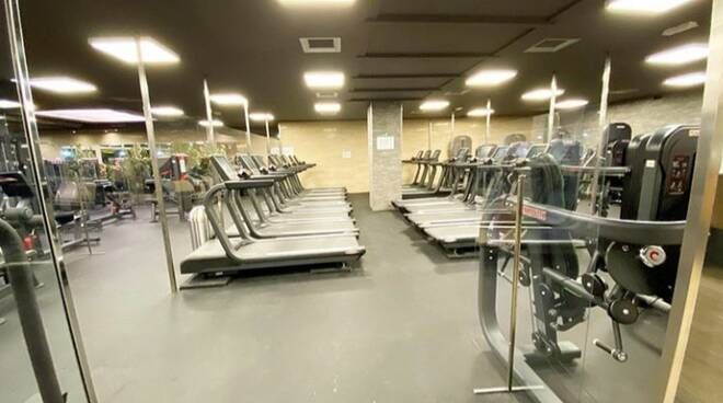 Palestre e scuole di danza scendono in piazza a Aosta Palestre e scuole di danza scendono in piazza a Aosta