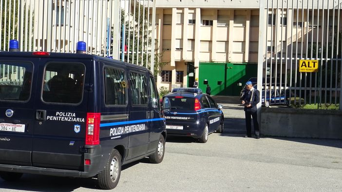 Procura indaga su mancanza acqua potabile al carcere di Brissogne