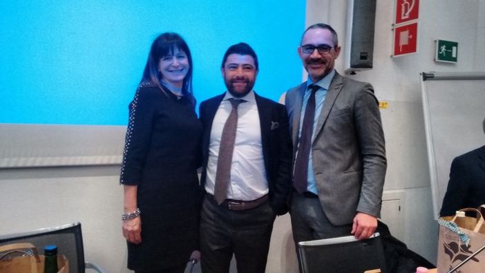 Al centro  Luca Talluri, presidente di Federcasa, tra Patrizia Diemoz, Presidente Arer VdA, e Luca Dondi, direttore generale di Nomisma