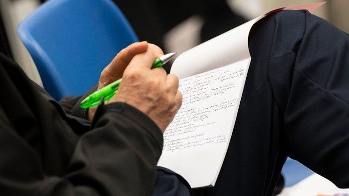 Al Regina Coeli il Papa ringrazia i giornalisti nell'odierna Giornata Mondiale delle Comunicazioni Sociali