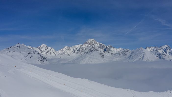 Apertura comprensorio La Thuile slitta al 2 dicembre