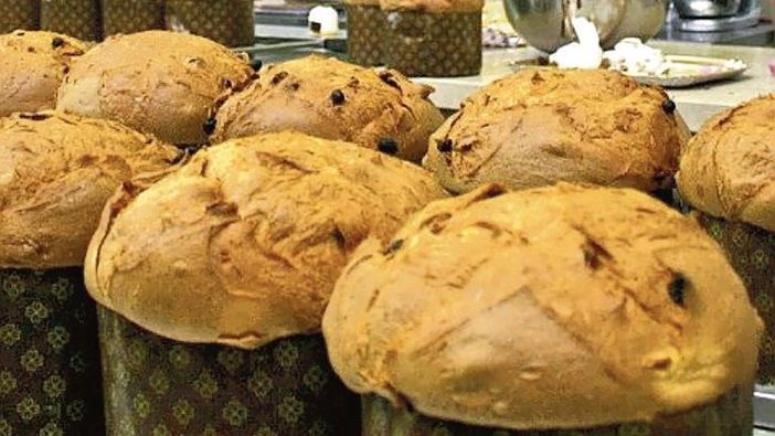 Caro panettone, rincara la farina e i dolci di Natale costeranno di più