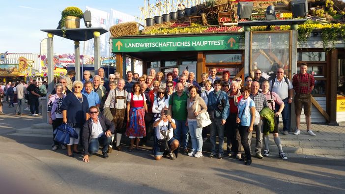 Anche la Dolce Vita di Aosta con Vita di Hone all’Oktoberfest di Stoccarda Anche la Dolce Vita di Aosta con Vita di Hone all’Oktoberfest di Stoccarda