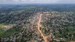 Una veduta aerea di Komanda, nella Repubblica Democratica del Congo (Foto di GLODY MURHABAZI / AFP)   (AFP or licensors)