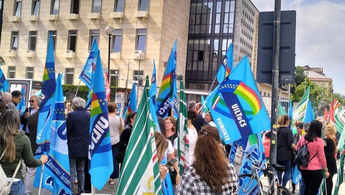 Massiccia partecipazione allo sciopero delle mense Massiccia partecipazione allo sciopero delle mense