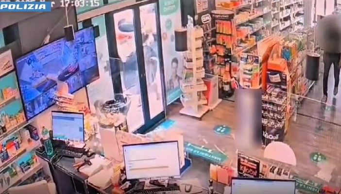 Sette giorni di paura a Pont-Suaz: arrestato il rapinatore di Gressan. Ha 18 anni