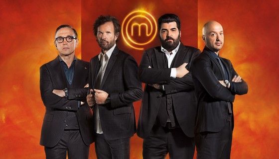 Alain Stratta dovrà convincere i severi giudici di Masterchef  Carlo Cracco, Antonino Cannavacciuolo, Joe Bastianich e Bruno Barbieri