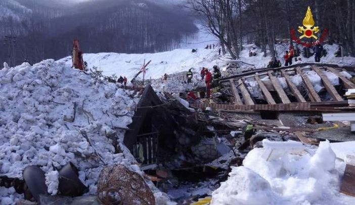 Il 18 gennaio 2017 la tragedia di Rigopiano Il 18 gennaio 2017 la tragedia di Rigopiano