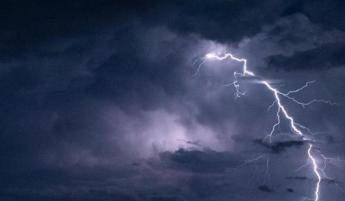 Estate al capolinea e piogge in arrivo, ecco la svolta autunnale: le previsioni meteo Estate al capolinea e piogge in arrivo, ecco la svolta autunnale: le previsioni meteo