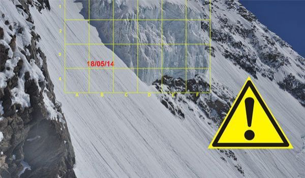 Una porzione di questo imponente seracco è crollata