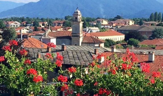 Bricherasio: La Penna d'Oro e La Pace due premi letterari per scrittori e poeti Bricherasio: La Penna d'Oro e La Pace due premi letterari per scrittori e poeti