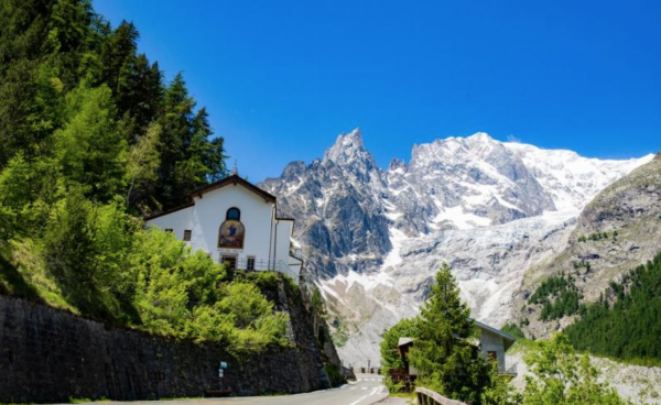 La neige a fondu, au vda rouvrent val Ferret et Val Vény
