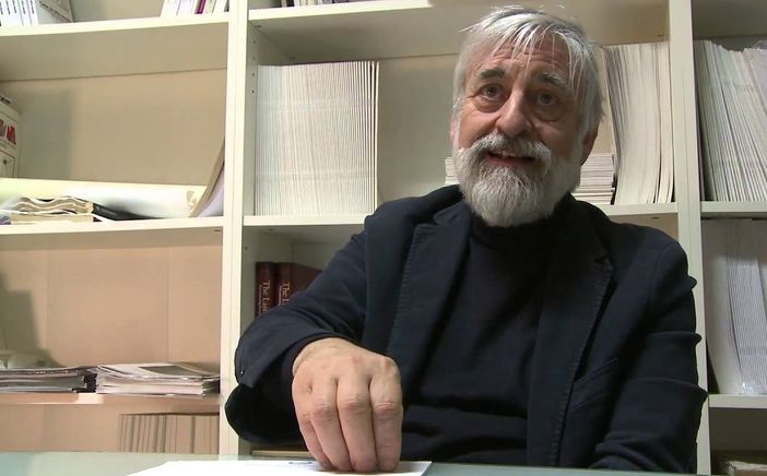 Il prof. Francesco Campione Il prof. Francesco Campione