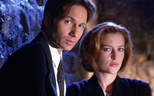 David Duchovny e Gillian Anderson, gli agenti Mulder e Scully di X-Files