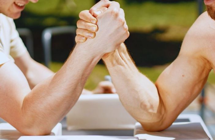 Mascolinità tossica vs. virilità autentica