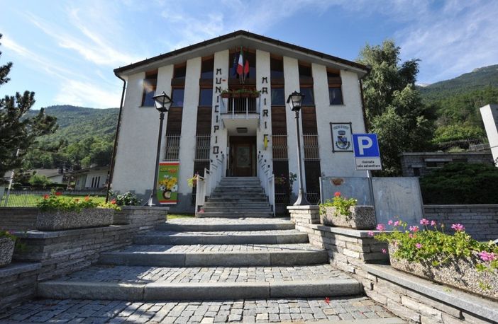 Il Municipio di Pontey