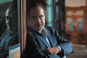 Omicidio Mattarella, il cronista dello scoop sul guanto: "La fonte non fu Piritore" Omicidio Mattarella, il cronista dello scoop sul guanto: "La fonte non fu Piritore"