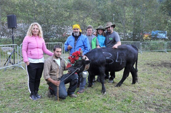 Selvaggia (le foto sono di (photoclick.info Selvaggia (le foto sono di (photoclick.info