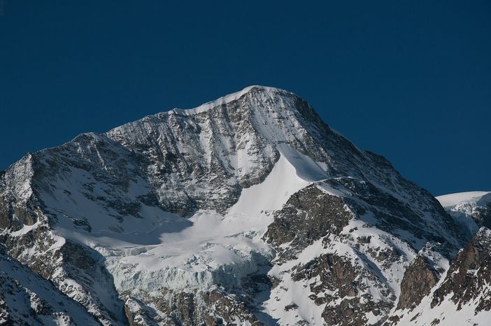 La Pigna d'Arolla (dal sito wev MOUNTAIN SPACE - WordPress.com) La Pigna d'Arolla (dal sito wev MOUNTAIN SPACE - WordPress.com)