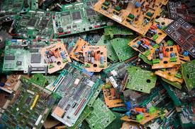 Valle d’Aosta virtuosa per raccolta differenziata rifiuti elettronici