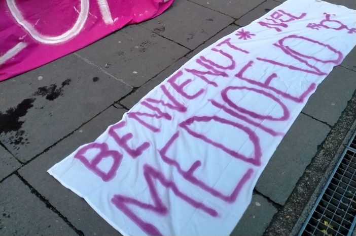 Consiglio Valle insensibile al sessismo di alcuni giovani coscritti Consiglio Valle insensibile al sessismo di alcuni giovani coscritti