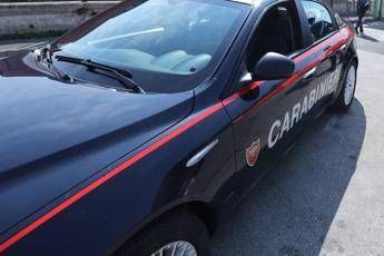 Blitz anti-camorra a Napoli, sgominati i vertici di tre clan: 14 arresti Blitz anti-camorra a Napoli, sgominati i vertici di tre clan: 14 arresti