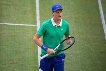 Sinner verso l'esordio a Wimbledon: quando giocherà Jannik Sinner verso l'esordio a Wimbledon: quando giocherà Jannik