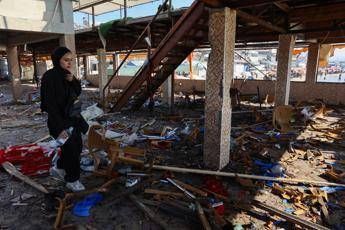 Gaza, "almeno 40 morti in attacco a internet café". Incontro Netanyahu-Trump il 7 luglio Gaza, "almeno 40 morti in attacco a internet café". Incontro Netanyahu-Trump il 7 luglio