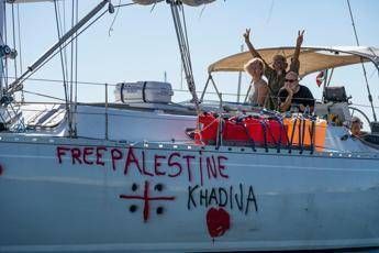 Flotilla naviga verso Gaza, Crosetto: "Se forza blocco navale pericoli elevati e non gestibili"