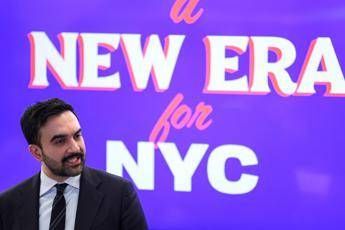 New York, Mamdani giura da sindaco: in migliaia oggi al 'block party'