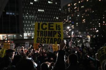 Usa, donna uccisa a Minneapolis da agente Ice: proteste in diverse città