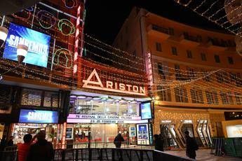 Sanremo, da contrasto a depressione a benefici sociali: cantare aiuta la salute Sanremo, da contrasto a depressione a benefici sociali: cantare aiuta la salute