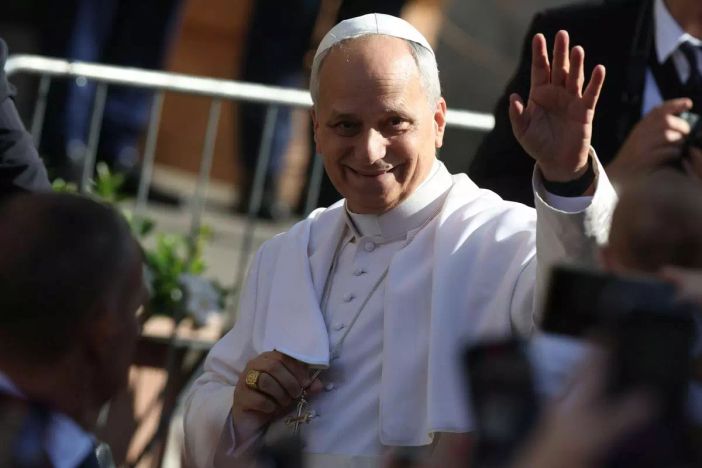 Papa “Promuovere la cultura della pace”