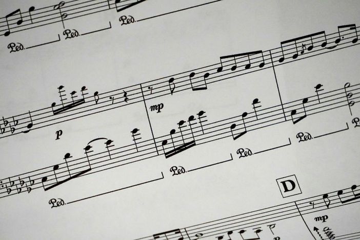 “Nati per la Musica”: a Pont-Saint-Martin la musica diventa un gioco in famiglia “Nati per la Musica”: a Pont-Saint-Martin la musica diventa un gioco in famiglia