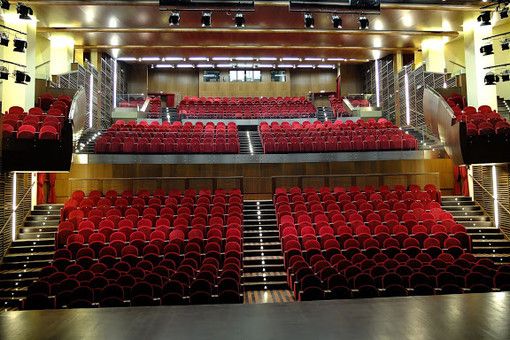 Il grande Gospel di Baltimora illumina Aosta: allo Splendor arrivano Eric Waddell & The Abundant Life Singers Il grande Gospel di Baltimora illumina Aosta: allo Splendor arrivano Eric Waddell & The Abundant Life Singers