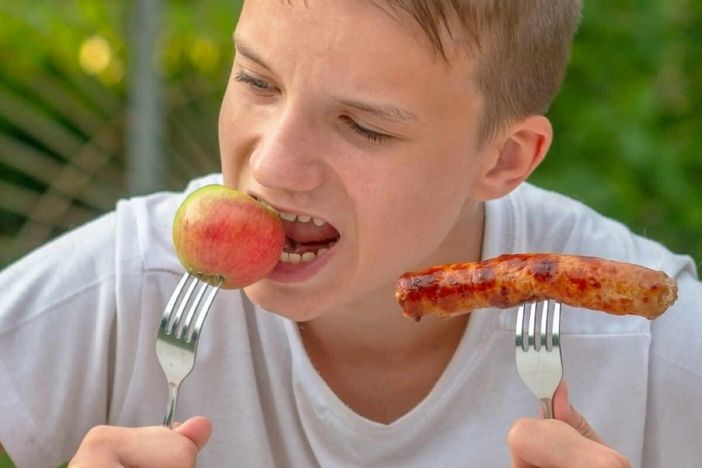 Povertà alimentare, il malessere degli adolescenti privi di scelta