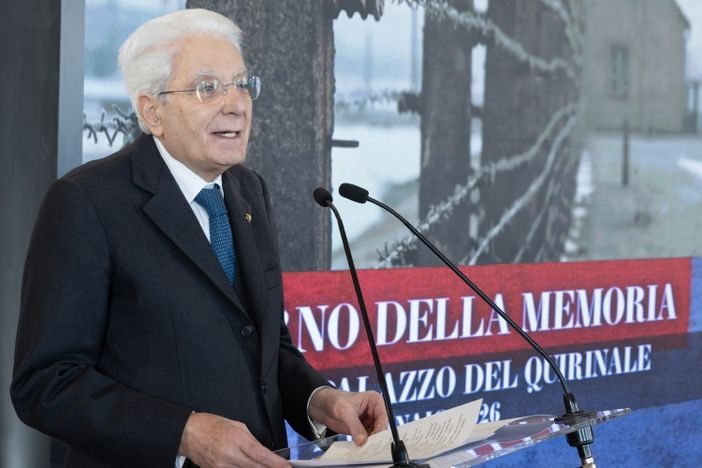 Mattarella: "Nella Repubblica non c'è posto per il veleno dell'odio razziale, per i germi della discriminazione, per l'antisemitismo" - VIDEO