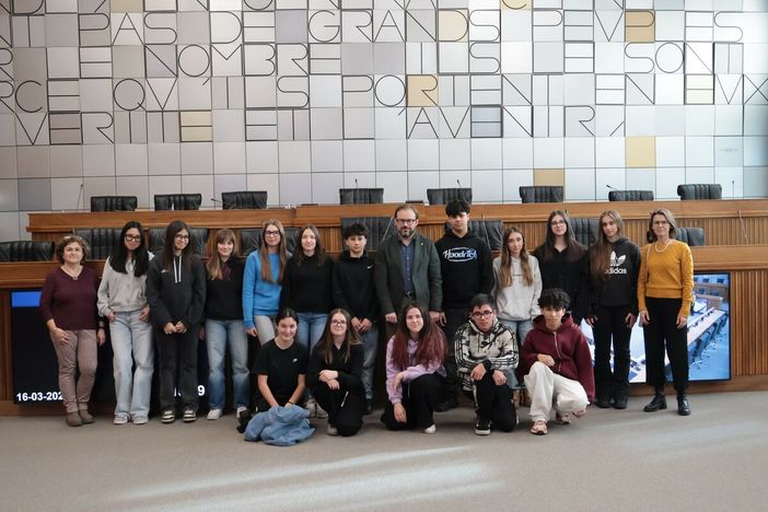 Quand la démocratie s’apprend en classe: les élèves du Gex au Conseil de la Vallée