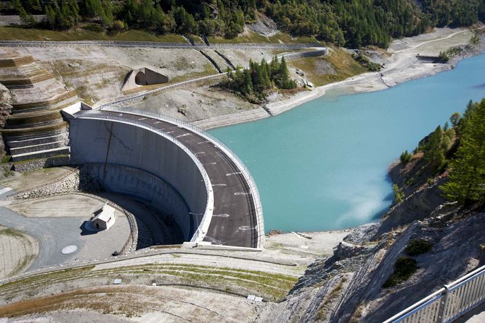 Diga di Beuaregard (foto CVA) Diga di Beuaregard (foto CVA)