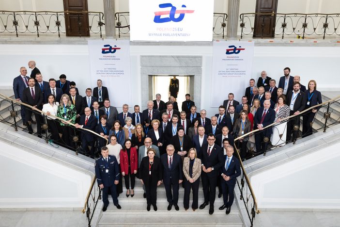 Immigrazione illegale, Spelgatti (Lega): "Serve un intervento concreto dell'Unione Europea"