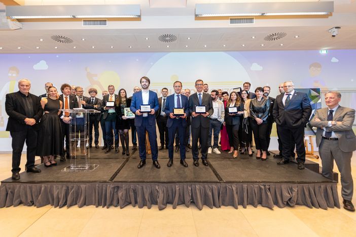 Senini, Venchi e Vitali segnano l’Evolution Horizon Award. 24 aziende conquistano i premi che valorizzano l’evoluzione dell’imprenditoria italiana Senini, Venchi e Vitali segnano l’Evolution Horizon Award. 24 aziende conquistano i premi che valorizzano l’evoluzione dell’imprenditoria italiana