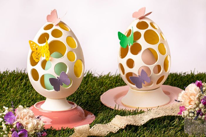 Altroconsumo ha condotto l’indagine annuale su uova e colombe con l’obiettivo di rilevarne i prezzi ed aiutare i consumatori ad orientarsi nella scelta. La rilevazione ha coinvolto 20 negozi tradizionali shop online. Altroconsumo ha condotto l’indagine annuale su uova e colombe con l’obiettivo di rilevarne i prezzi ed aiutare i consumatori ad orientarsi nella scelta. La rilevazione ha coinvolto 20 negozi tradizionali shop online.