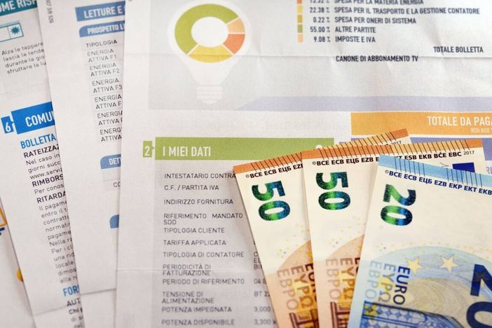 Ottobre rosso per bollette luce