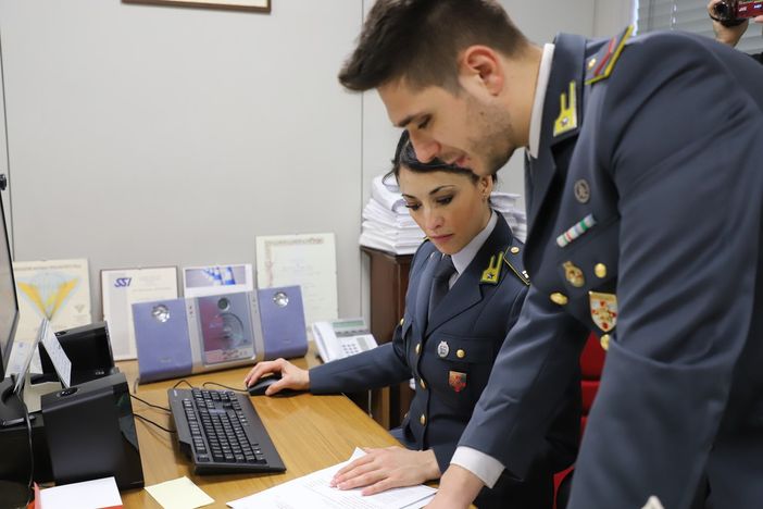 Maxi evasione scoperta da Guardia di Finanza con operazione Discount