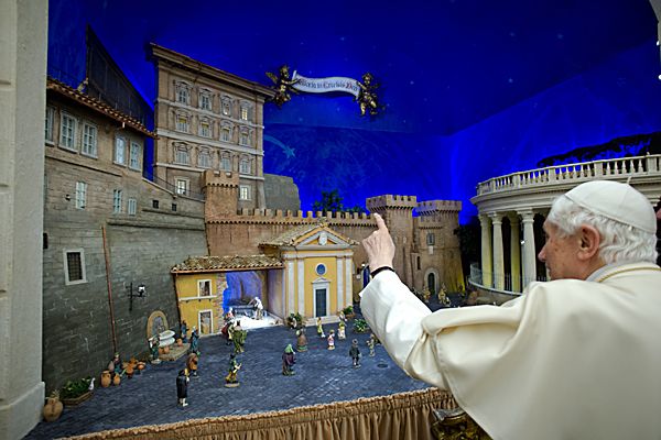 IL PRESEPE DEL PAPA IL PRESEPE DEL PAPA